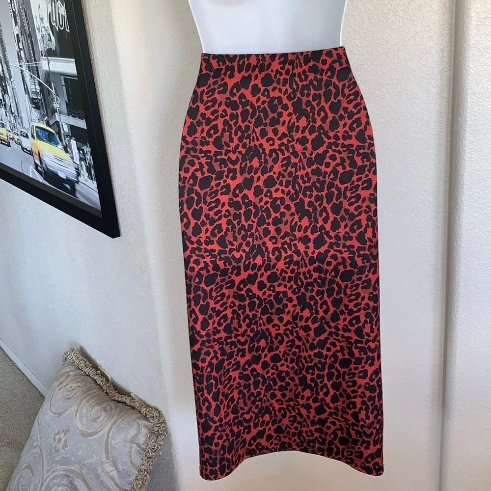 ZARA TRAFALUC leopard pencil skirt, sexy red & black, mid calf, stretch. M
